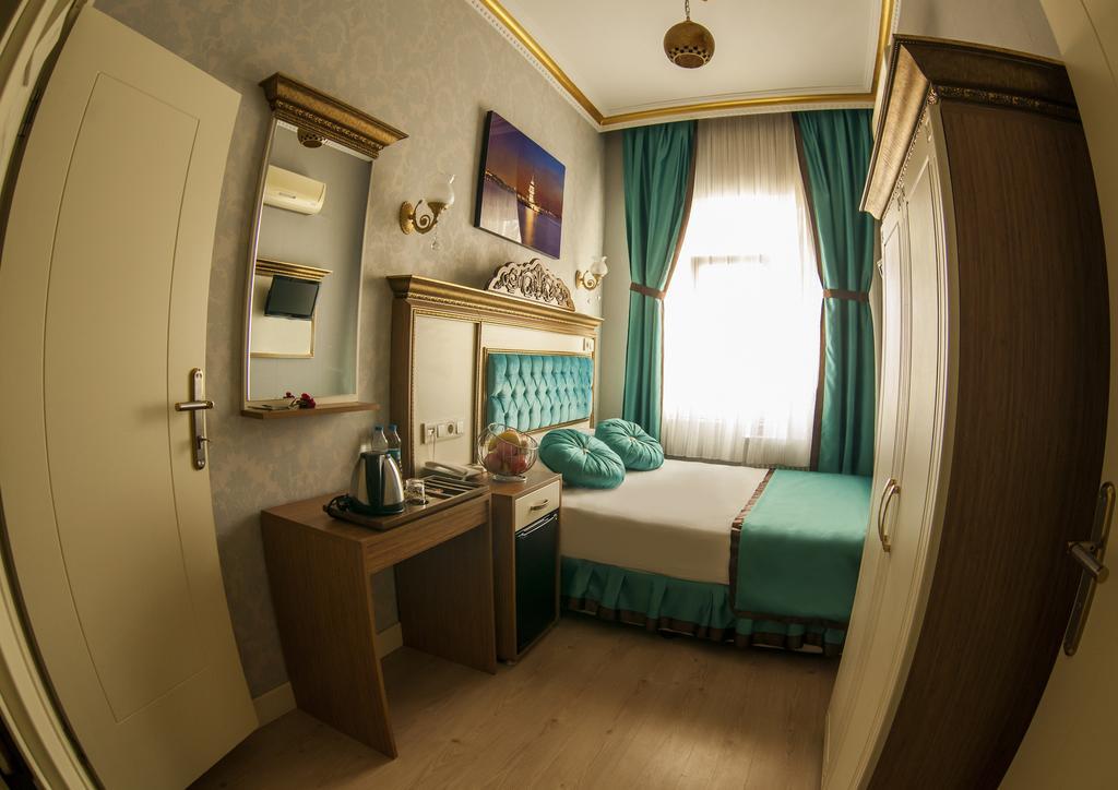 Hurriyet Hotel Istanbul Exterior photo