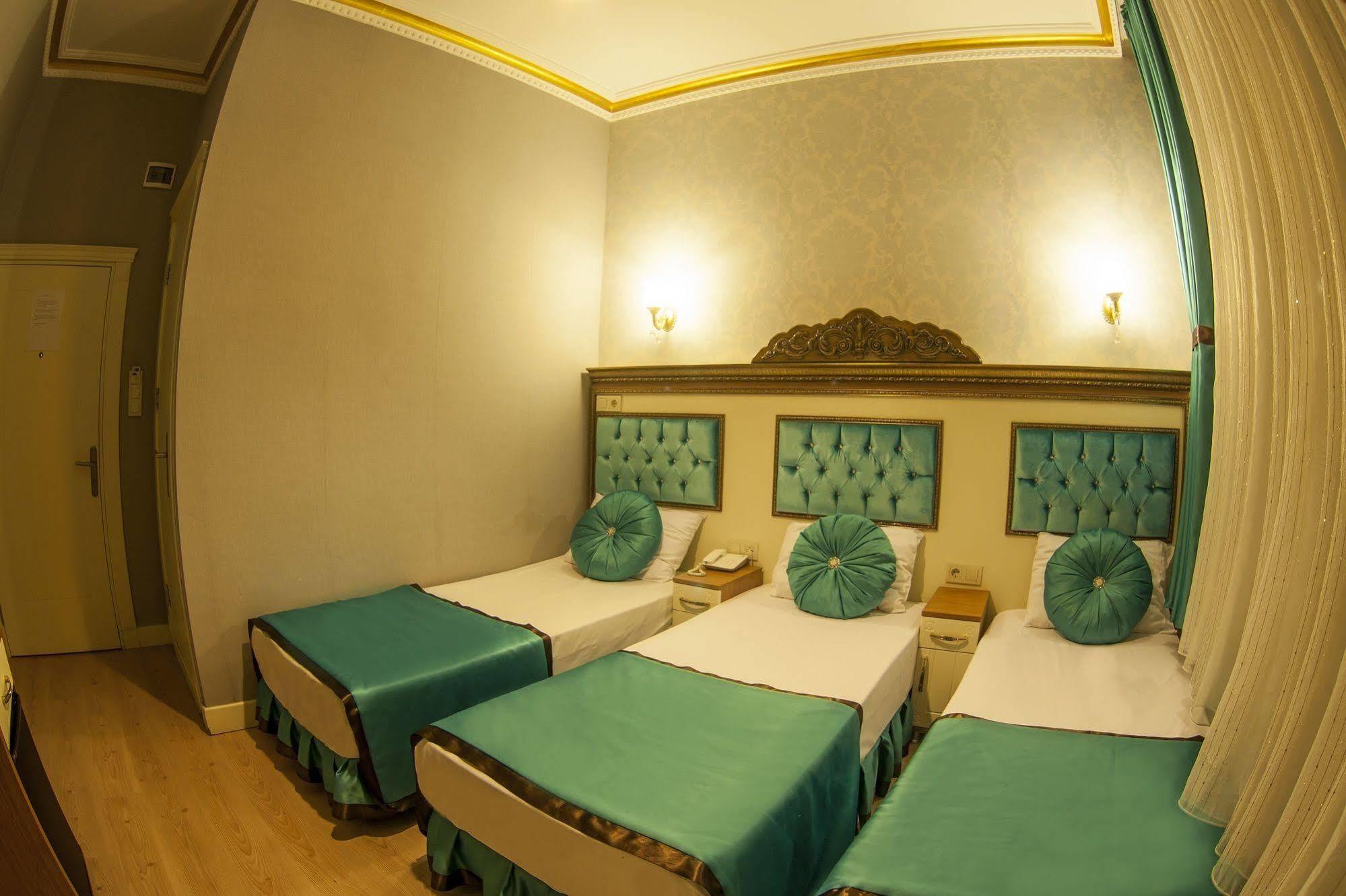 Hurriyet Hotel Istanbul Exterior photo